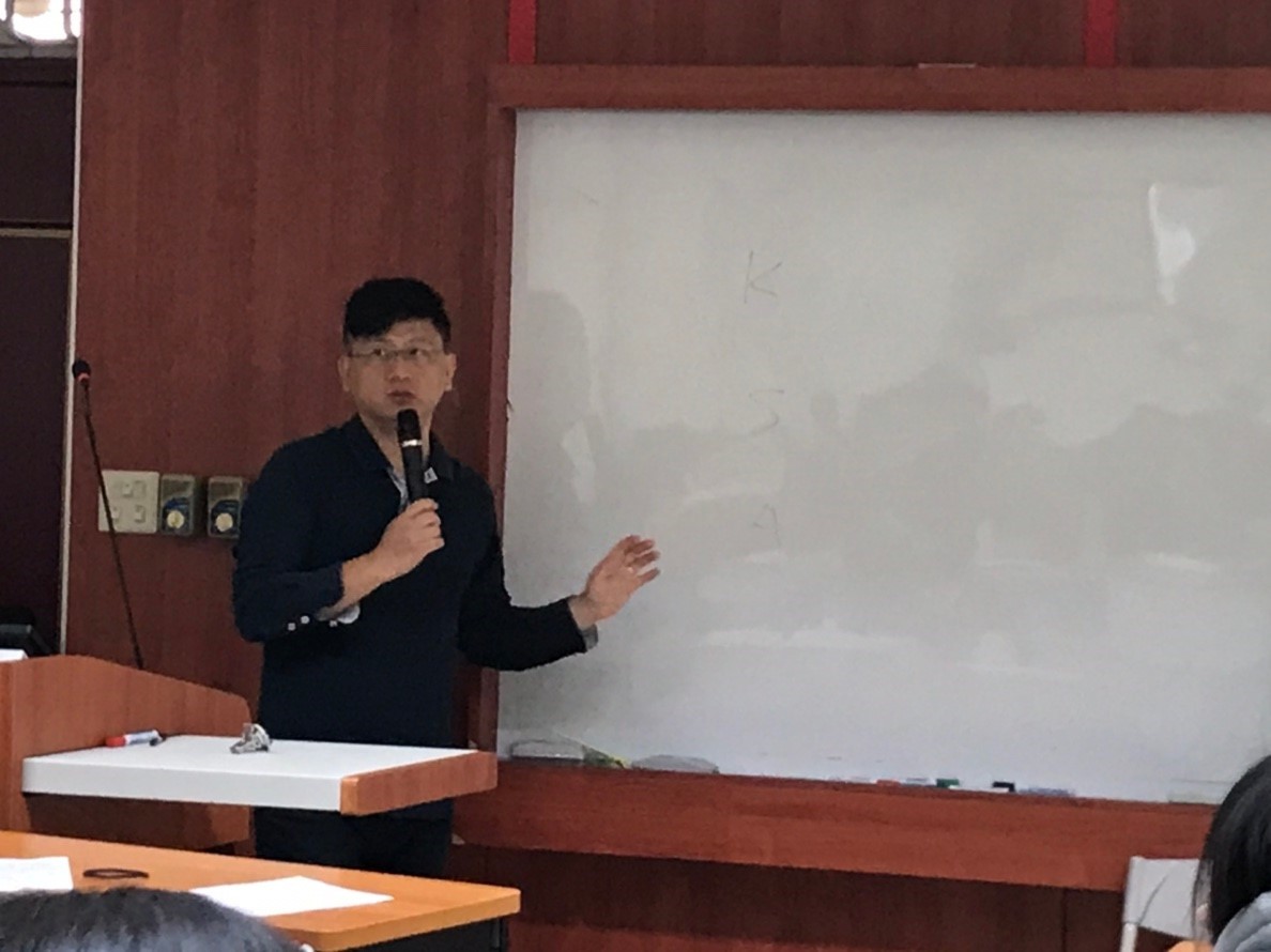 鄭健志老師
