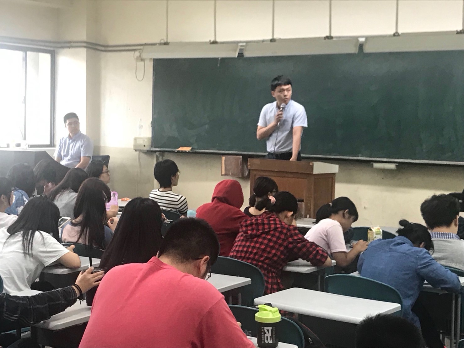 專題演講照片