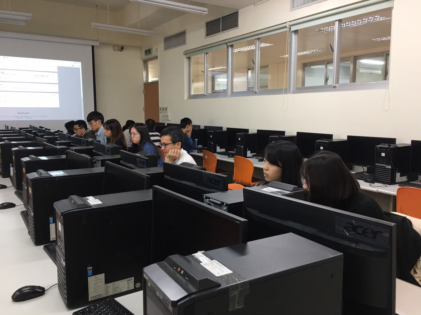 主題：數位學習管理系統功能BB教育訓練
